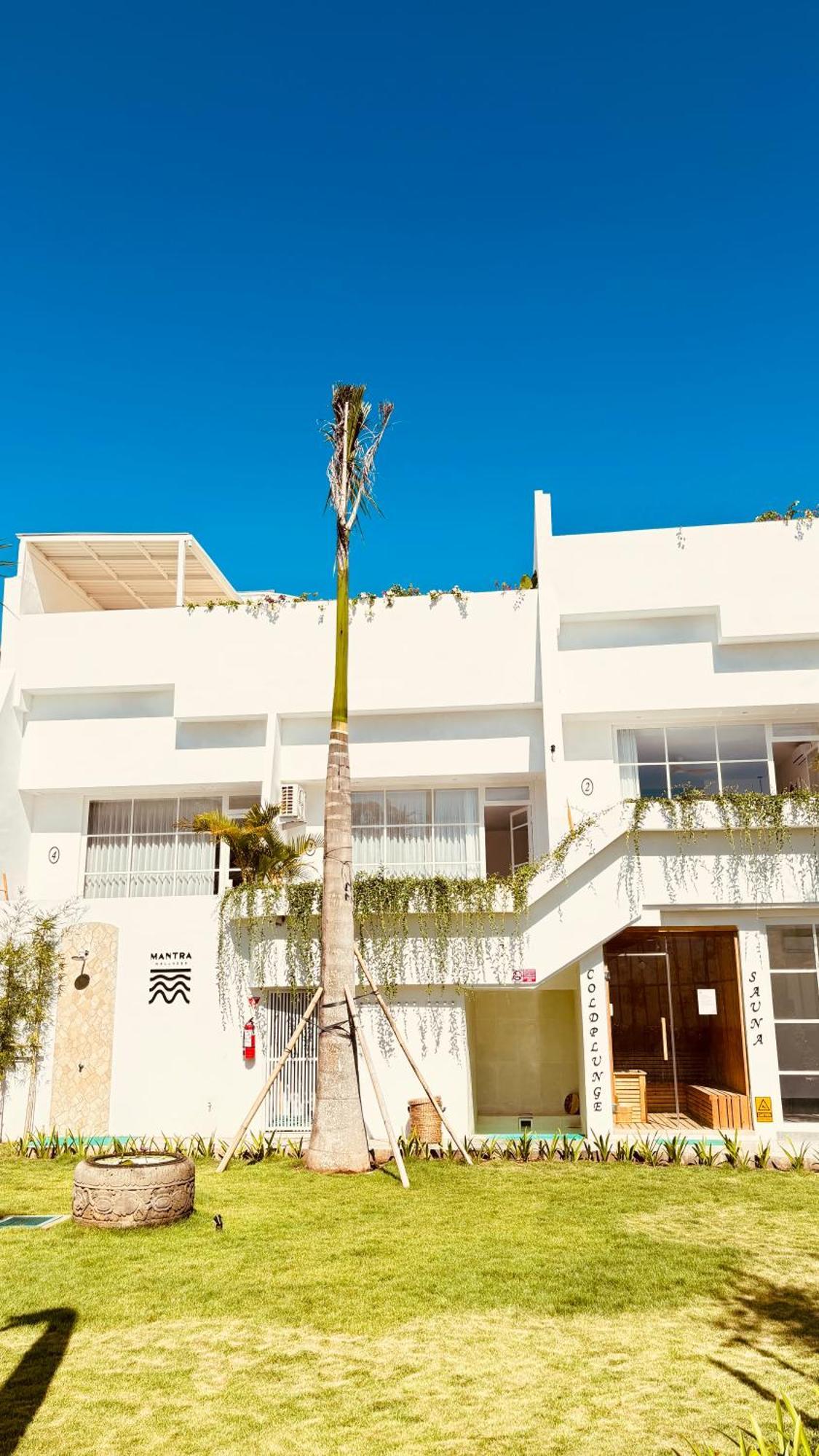 乌鲁瓦图 Mantra Wellness Center酒店 外观 照片