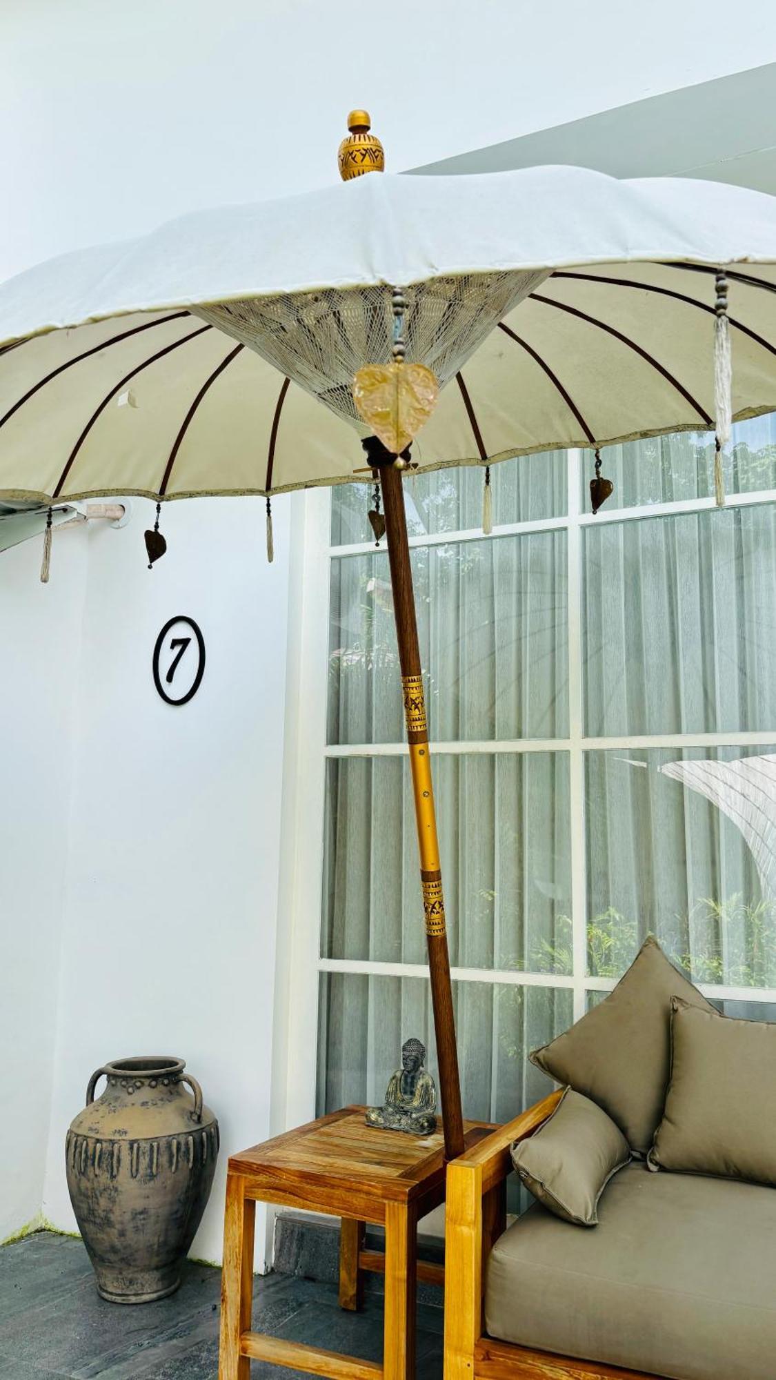 乌鲁瓦图 Mantra Wellness Center酒店 外观 照片